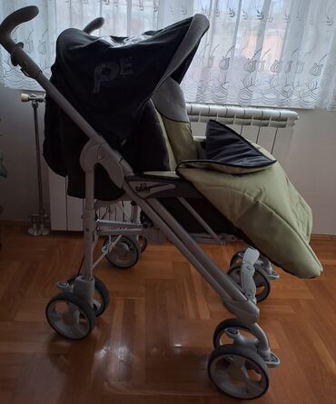 Kolica za bebe: Prodajem dečija kolica CAM bez ikakvog fizičkog oštećenja. Kolica su