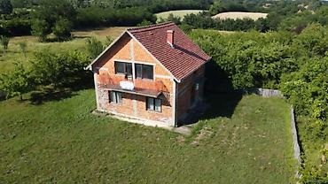 Buy a house: Na prodaju kuća u Tularima kod Uba! Površine 135 m2 površina placa 51 — 3