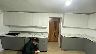 Кухонные гарнитуры: Кухонный гарнитур, Новый, ДСП, Бесплатная доставка — 22