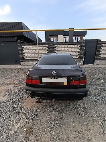 volkswagen golf 1: Volkswagen Vento: 1995 г., 1.8 л, Механика, Седан — 2