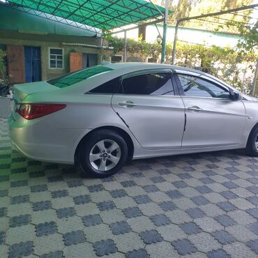 Hyundai: Hyundai Sonata: 2011 г., 2 л, Типтроник, Газ, Седан — 2