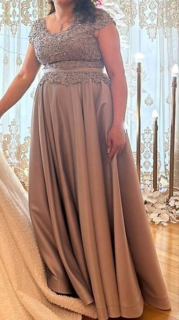 nişan dekorlari: Zərif ziyafət/gecə libası - Rəng: taupe/qəhvəyi-bej tonlarında - Üst — 1