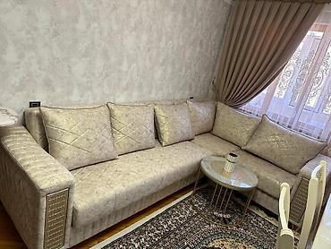 uglavoy divan: Uqlavoy divan. 850azn. jurnalni əlavə alinib. Üzerinde hediyye — 1