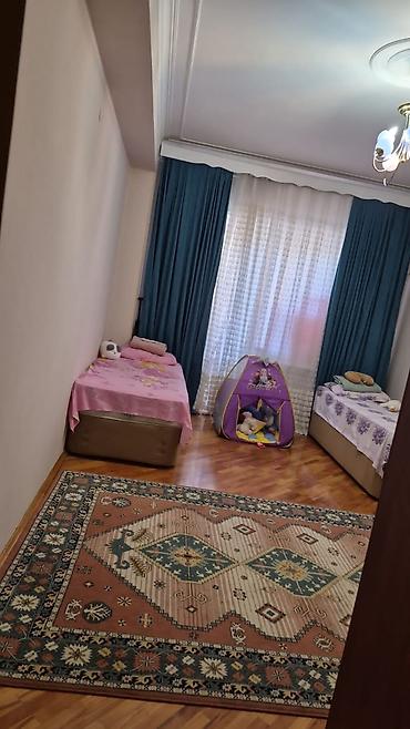 Uzunmüddətli kirayə mənzillər: Yasamal ray Z. Xəlilov küç Megacity binası 3 otaq 134 kvm. 2 sanitar — 18