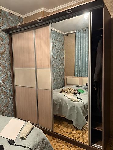 бу полки: Спальная гарнитура 15000 
 б/у и диван 10000 
самовывоз — 3