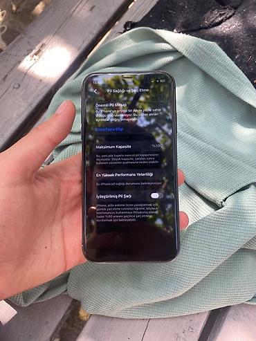 iphone refurbished: IPhone 11, 64 GB, Qara, Simsiz şarj, Face ID — 2