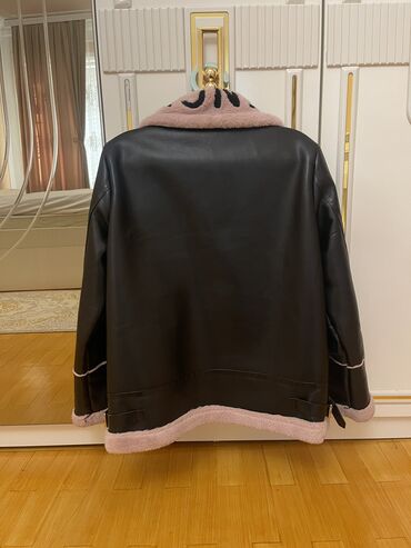 boyuk beden paltar: Palto Balenciaga, L (EU 40), XL (EU 42), rəng - Qara