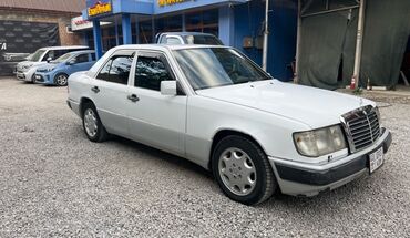 мерс домкрат: Mercedes-Benz 220: 1993 г., 2.2 л, Механика, Бензин, Седан