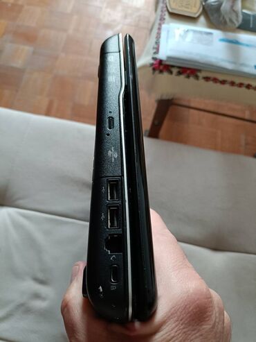 maxdata laptop: Intel Pentium, 4 GB OZU, 15.6 "
