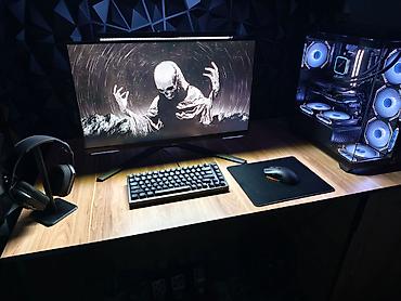 2 ci el ipad: Samsung Odyssey G7 28" 4K 144Hz Oyuncu Monitoru. Monitor çox səliqəli — 4
