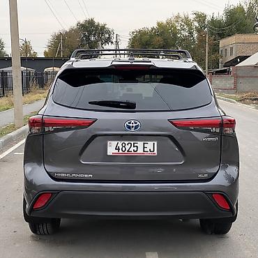 Toyota: Toyota Highlander: 2022 г., 2.5 л, Автомат, Гибрид, Кроссовер — 10
