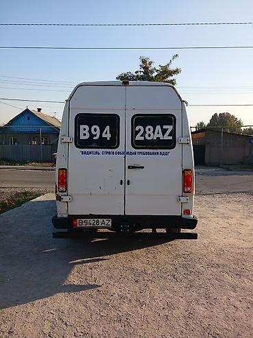 renault master: Mercedes-Benz : 1990 г., Фургон — 3