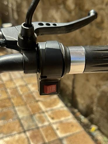 Электровелосипеды: Электрический скутер (городской e-bike) с двумя сиденьями и корзиной — 5
