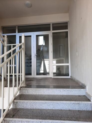 Yeni tikili: 5 mərtəbəli yaşayış kompleksində mənzil - Bina: monolit-karkaslı 5 — 3