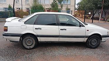 Продажа авто: Volkswagen Passat: 1989 г., Механика, Бензин, Седан — 3