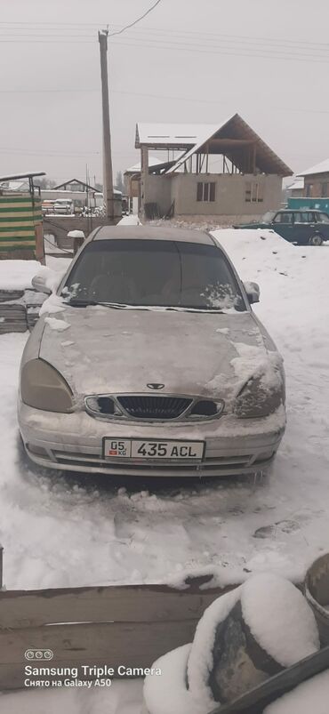 Daewoo: Daewoo Nubira: 2000 г., 1.5 л, Автомат, Бензин, Седан