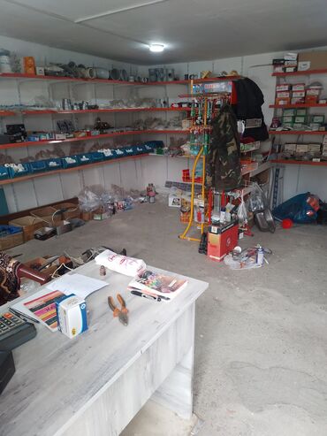 Kommersiya daşınmaz əmlakının satışı: Xetai rayonu kazimaxa kerimov kucesi yol qiraginda abyektdir xezer tv — 8