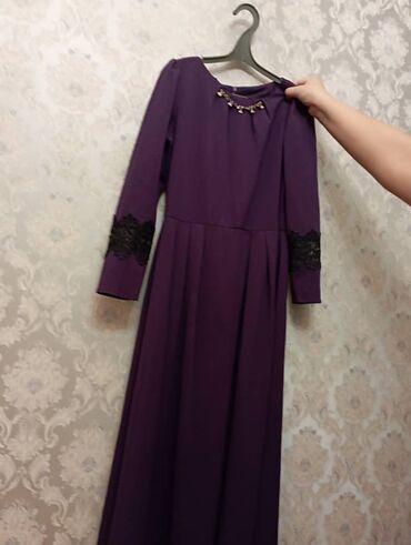 фиолетовое платье: Вечернее платье, Длинная модель, С рукавами