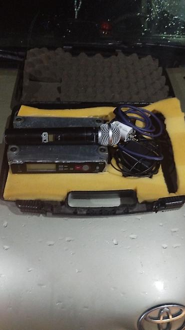 notebook cantası: Simsiz mikrofon dəsti - Tam dəst: əl mikrofonu, qəbuledici (receiver) — 1