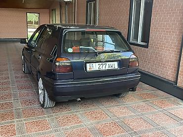 e klass: Volkswagen Golf: 1995 г., 0.2 л, Автомат, Бензин, Хэтчбэк — 3