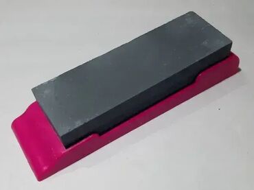 Ostali uređaji: Plastični držač za brusne kamene Služi za na njih stavljanje ravnih — 10