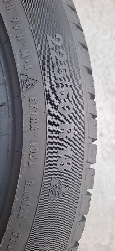 radilu: 225 50 R18 Continetal. Prodajem 2kom polovne zimske auto gume — 6