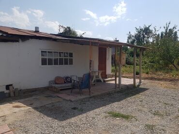 домики из дерева: 15 м², 3 комнаты, Подвал, погреб, Забор, огорожен