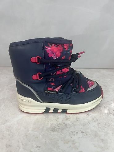 Детская обувь: Детские зимние сапоги adidas оригинал - Модель: арт. M17796 (ярлык — 1