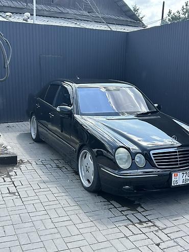 gac aion y: Mercedes-Benz E-Class: 2001 г., 4.3 л, Бензин, Седан — 5