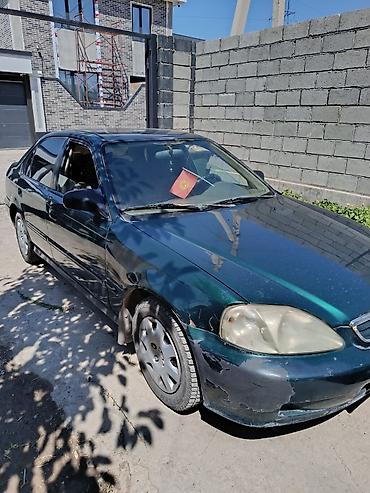 tayota vitz: Honda Civic: 1999 г., 1.6 л, Автомат, Седан — 3