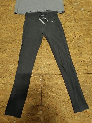 Gornji i donji deo: Prodajem nike originale razne haljina ranac trenerke duksevi na lalafo.rs — 8 Gornji i donji deo: Prodajem nike originale razne haljina ranac trenerke duksevi — 8