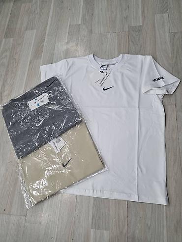 boss majca: Muške majice S,M,L,XL,XXL veličine 1 komad 2200 din . 2 komada 2900 — 5