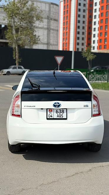 Toyota Prius: 2015 г., 1.8 л, Вариатор, Гибрид, Лифтбек — 5