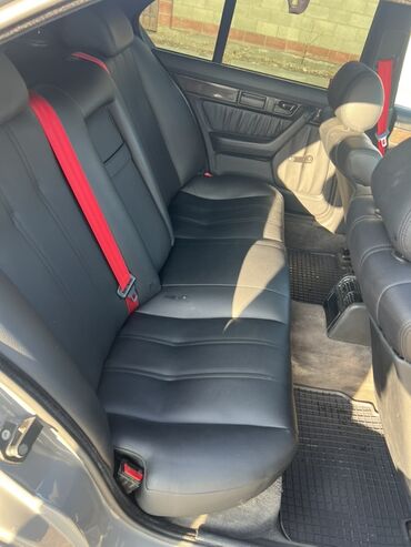 BMW: BMW 5 series: 1994 г., 2.5 л, Механика, Бензин, Седан — 28