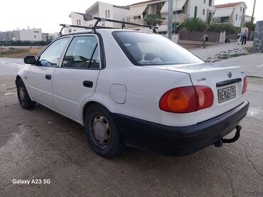 Toyota: Toyota Corolla: 1.3 l. | 2000 έ. Λιμουζίνα — 10