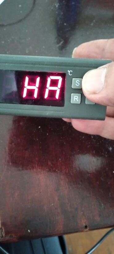 Digər elektrik malları: Rəqəmsal temperatur tənzimləyicisi, istifadəçilərə dəqiq temperatur — 6