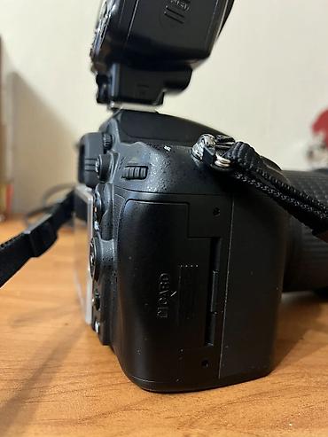 nikon d700: Зеркальная фотокамера Nikon D7000 с универсальным зум-объективом и — 9
