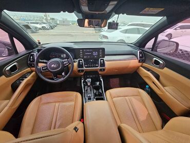 Kia: Kia Sorento – 7 yerlik müasir SUV - Korpus: qara rəng, LED ön/arka — 10