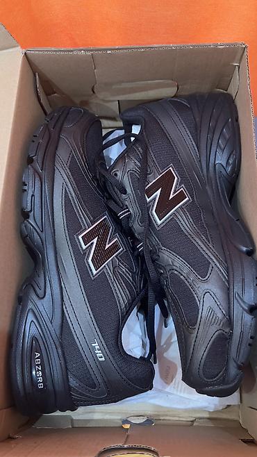 Жеке буюмдар: Кроссовки New Balance 1906R, серый монохром НАРДО ГРЕЙ Размеры: две — 6