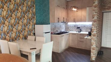 Uzunmüddətli kirayə mənzillər: Qrand heyatda menzil icareye verlir sahibindən. 900 MAN qiyməti - — 8