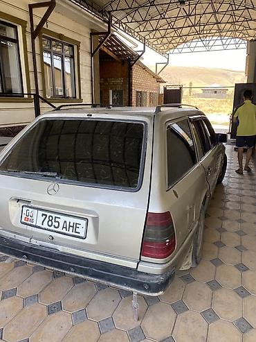 унверсал мерседес: Mercedes-Benz E-Class: 1989 г., 2.9 л, Механика, Дизель, Универсал — 5