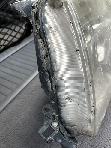 Передние фары: Комплект передних фар Toyota — 18