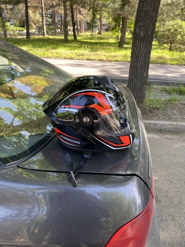 шлем для лыж: Продаю