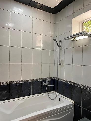 ecemıde kiraye evler: Tələbə Qızlar Üçün Kirayə Otaqlar! 2 mərtəbəli həyət evində 2 ayrı — 6