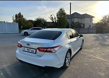 prius 2005: Toyota Camry: 2019 г., 2.5 л, Вариатор, Гибрид, Седан — 5