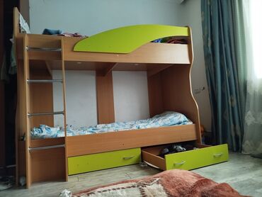 кровати для детей: Двух яростный кровать