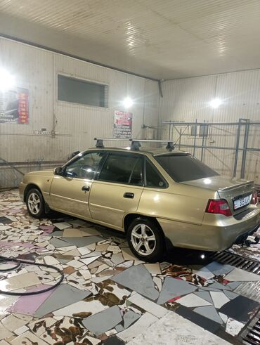 бу запчасти на шевроле кобальт: Daewoo Nexia: 2010 г., 1.6 л, Механика, Бензин, Седан