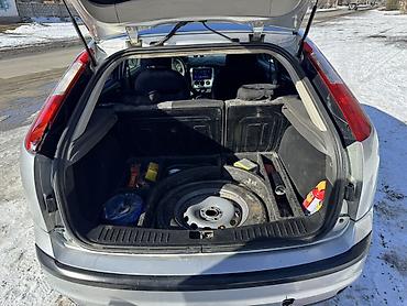 Ford: Ford Focus: 2005 г., 1.6 л, Механика, Бензин, Хэтчбэк — 11