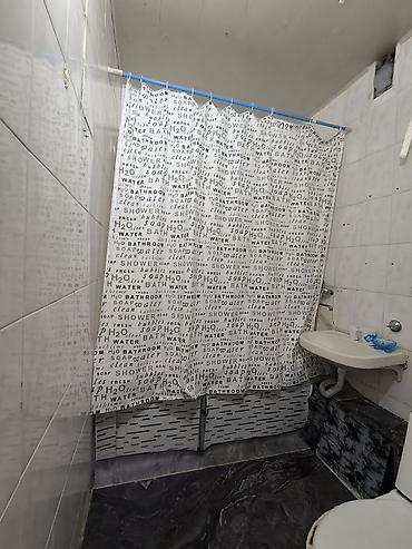 микр 4: 1 комната, 35 м², 5 мкр 106 серия, 1 этаж, Требуется ремонт — 5