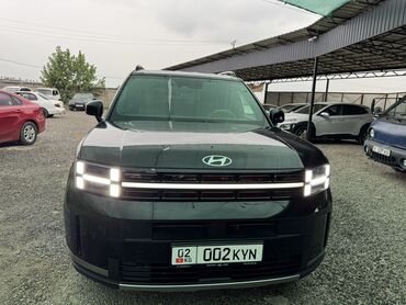 хендай санта фе 2019: Черный кроссовер Hyundai Santa Fe. Этот автомобиль сочетает в себе
